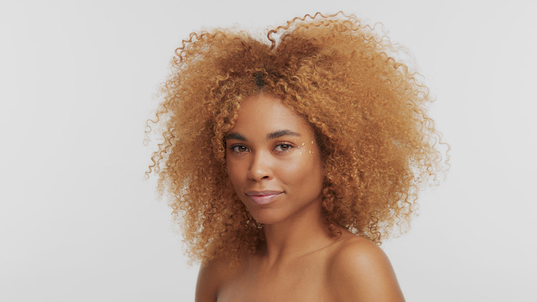 How should natural haircare routines for type 4 hair be adjusted based on seasonality, environmental exposure, or after adopting protective styles?