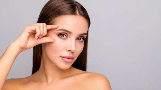 6 Ways You're Ruining Your Eyebrows, Experts Warn